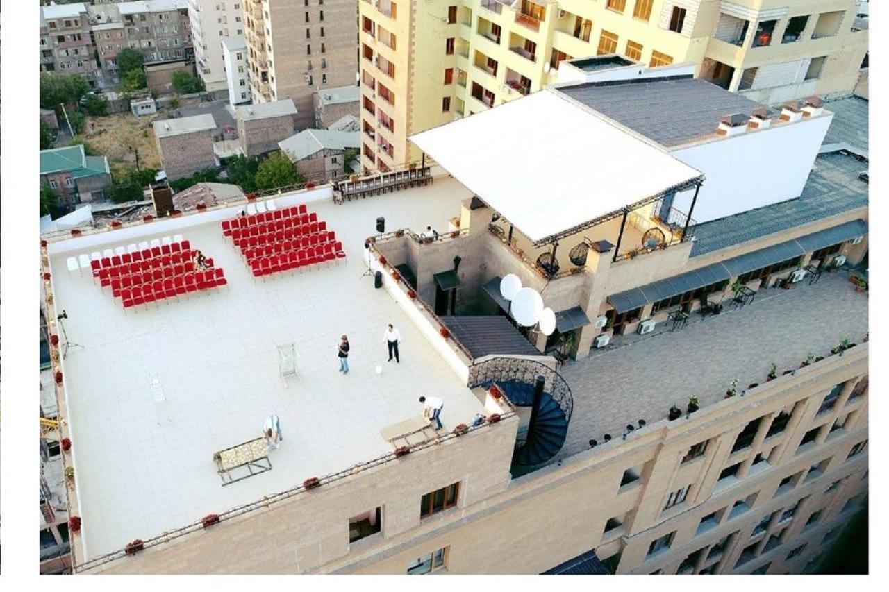 14 Floor Hotel Yerevan Luaran gambar