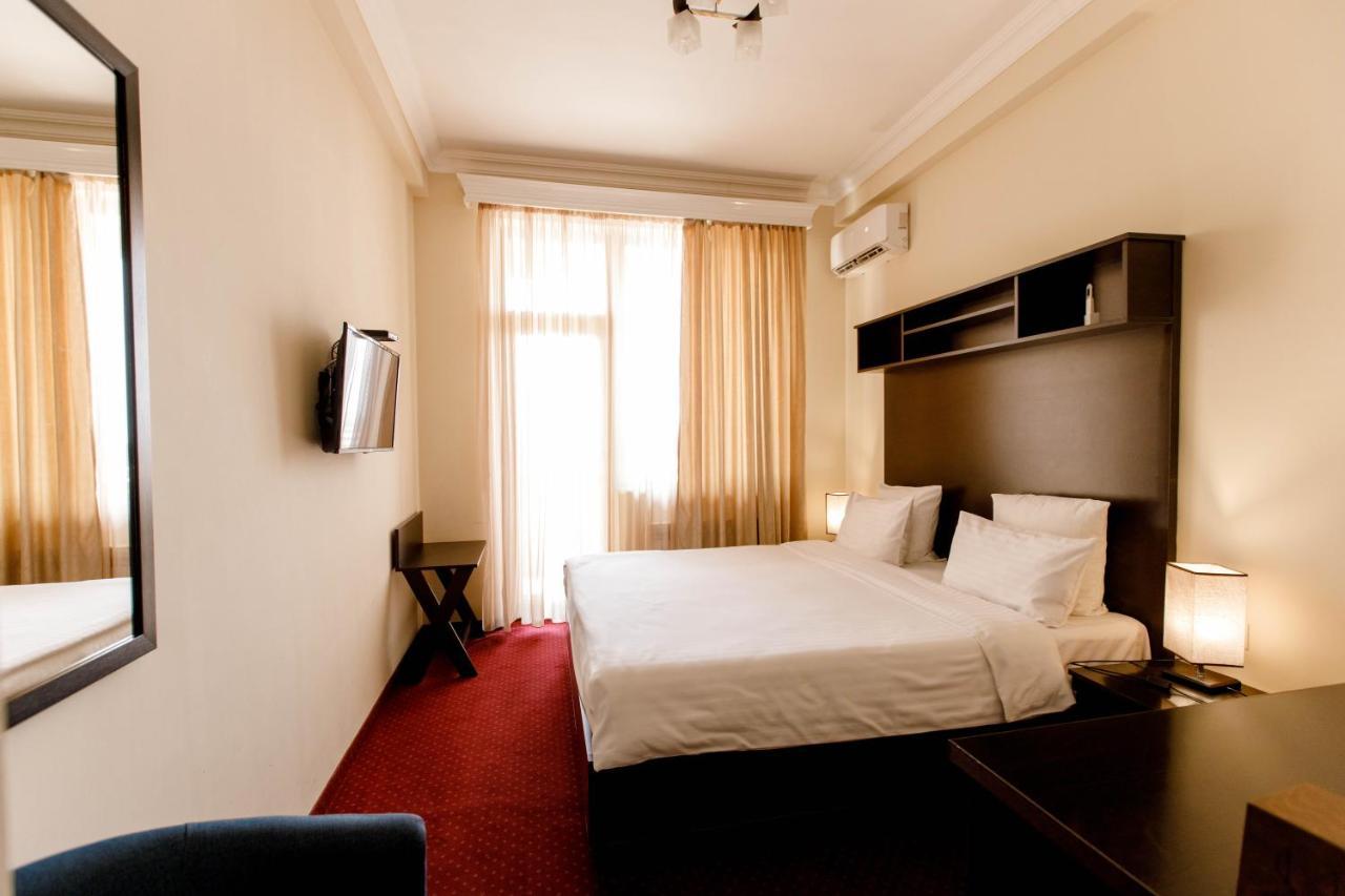 14 Floor Hotel Yerevan Luaran gambar