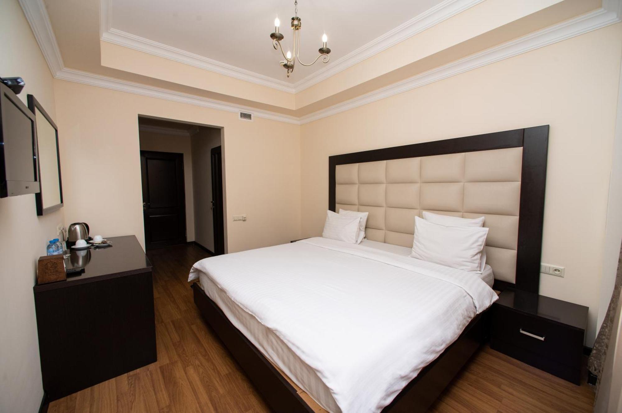 14 Floor Hotel Yerevan Luaran gambar