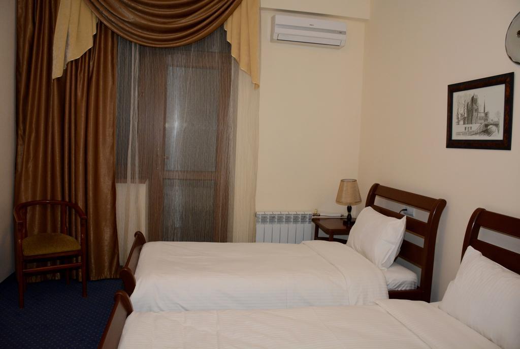 14 Floor Hotel Yerevan Luaran gambar