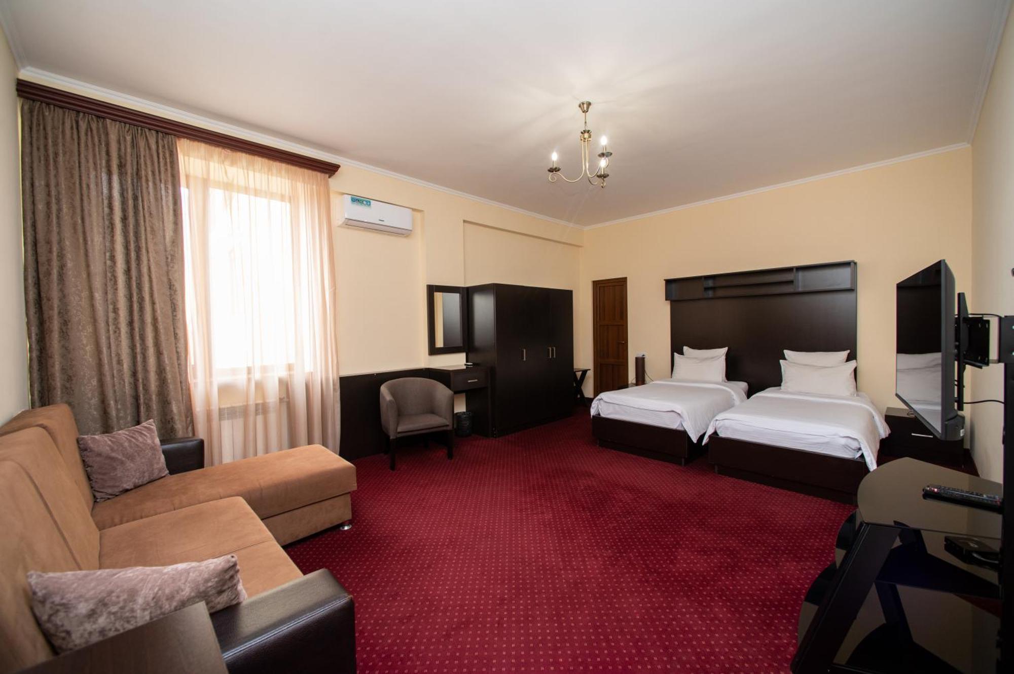 14 Floor Hotel Yerevan Bilik gambar